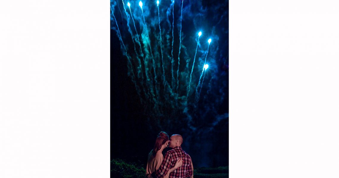 engagement-proposal-photography-ravello-fireworks-002
