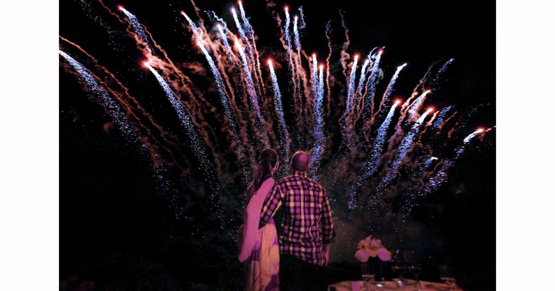engagement-proposal-photography-ravello-fireworks-008